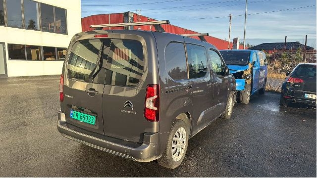 Citroën Berlingo 2019-->> (Type III) , Motorkode: YHT, Girkassekode: 