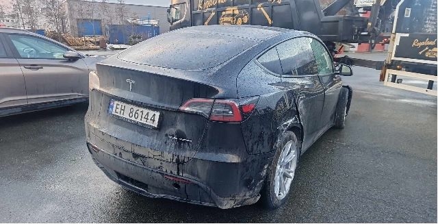 Tesla Model Y 2021-2024 (Type I) , Motorkode: 3DU, Girkassekode: 
