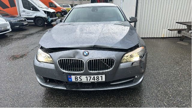 BMW 5-Serie 2010-2017 (F10/F11) (F10/F11), Motorkode: N47-D20C, Girkassekode: 