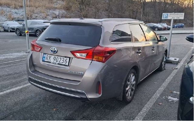 Toyota Auris 2015-2019 (Type II, Fase 2) , Motorkode: 2ZR-FXE, Girkassekode: 