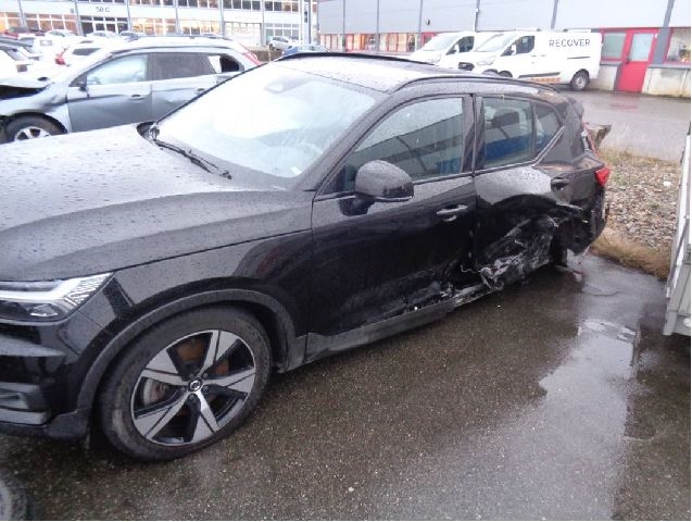 Volvo XC40 2018-2024 , Motorkode: E400V6, Girkassekode: 