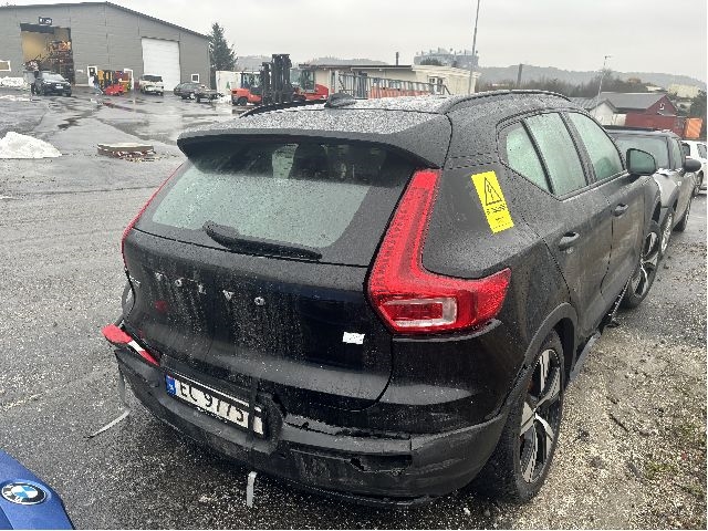 Volvo XC40 2018-2024 , Motorkode: E400V6, Girkassekode: 