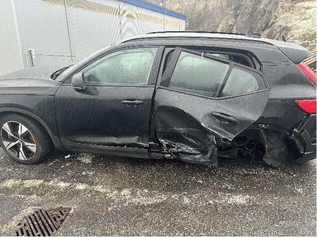 Volvo XC40 2018-2024 , Motorkode: E400V6, Girkassekode: 