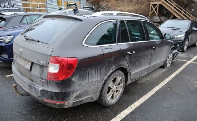 Škoda Superb 2008-2015 (Type II) , Motorkode: CFGB, Girkassekode: PQS
