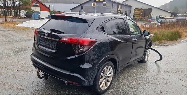 Honda HR-V 2015-2021 (Type II) , Motorkode: L15BA, Girkassekode: 
