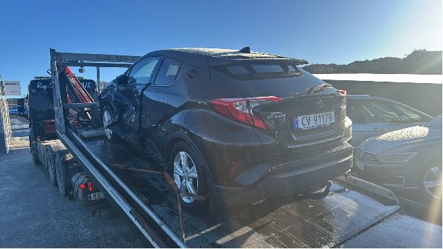 Toyota C-HR 2016-->> , Motorkode: 2ZR-FXE, Girkassekode: