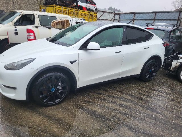 Tesla Model Y 2021-2024 (Type I) , Motorkode: 3DU, Girkassekode: 