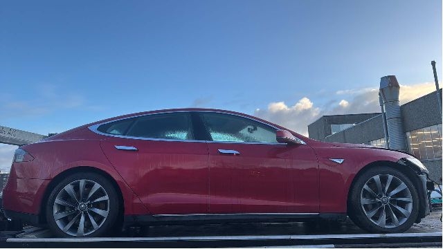 Tesla Model S 2013-2016 (Fase 1) , Motorkode: L1S, Girkassekode: 