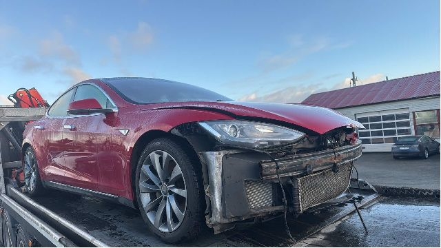 Tesla Model S 2013-2016 (Fase 1) , Motorkode: L1S, Girkassekode: 
