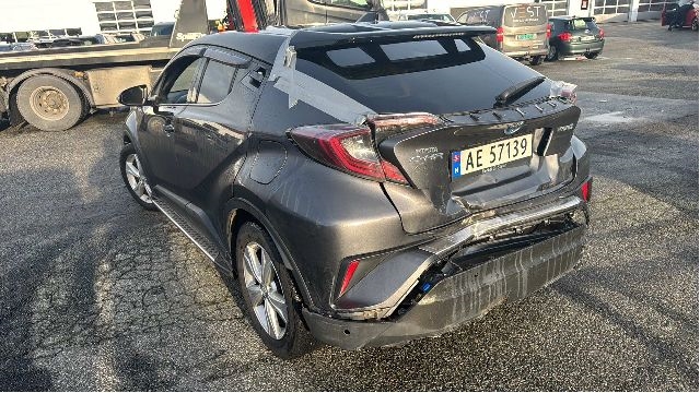 Toyota C-HR 2016-->> , Motorkode: 2ZR-FXE, Girkassekode: 