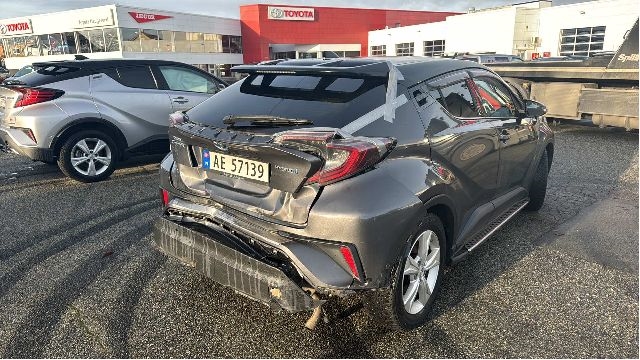 Toyota C-HR 2016-->> , Motorkode: 2ZR-FXE, Girkassekode: 