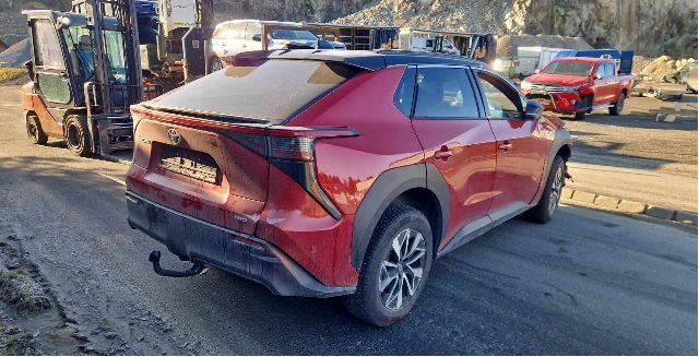 Toyota bZ4X 2022-->> , Motorkode: , Girkassekode: 