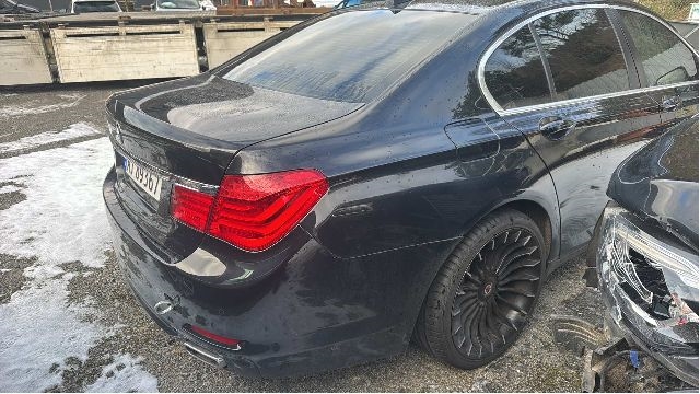 BMW 7-Serie 2009-2015 (F01/F02/F03/F04) (F01/F02/F03/F04), Motorkode: N57-D30A, Girkassekode: 