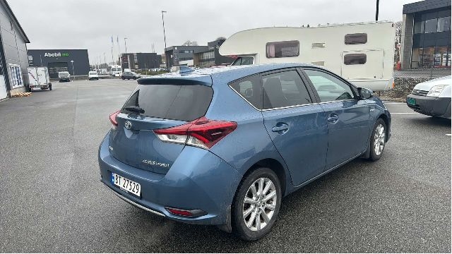 Toyota Auris 2015-2019 (Type II, Fase 2) , Motorkode: 2ZR-FXE, Girkassekode: 