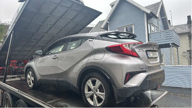 Toyota C-HR 2016-->> , Motorkode: 2ZR-FXE, Girkassekode: