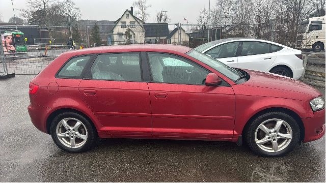 Audi A3 2009-2012 (Type II, Fase 2) , Motorkode: CAYC, Girkassekode: LUB