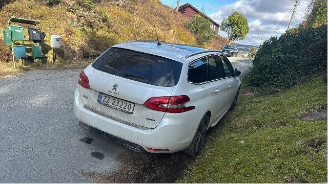 Peugeot 308 2013-2021 (Type II) , Motorkode: HNY, Girkassekode: 