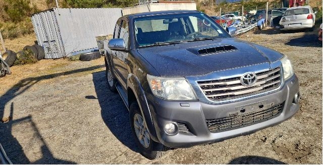 Toyota Hilux 2012-2016 , Motorkode: 2KD-FTV, Girkassekode: 