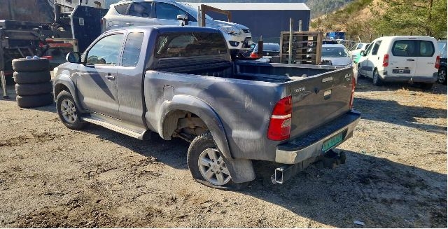 Toyota Hilux 2012-2016 , Motorkode: 2KD-FTV, Girkassekode: 