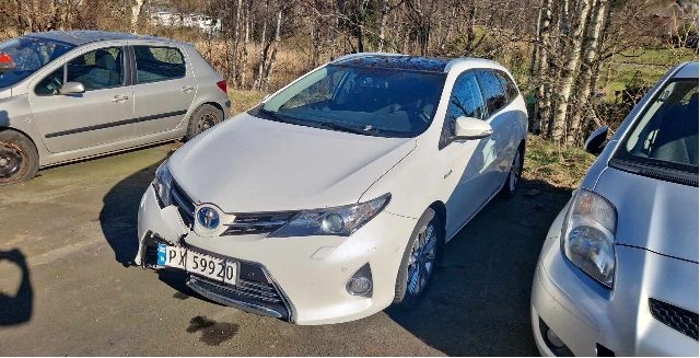 Toyota Auris 2015-2019 (Type II, Fase 2) , Motorkode: 2ZR-FXE, Girkassekode: 