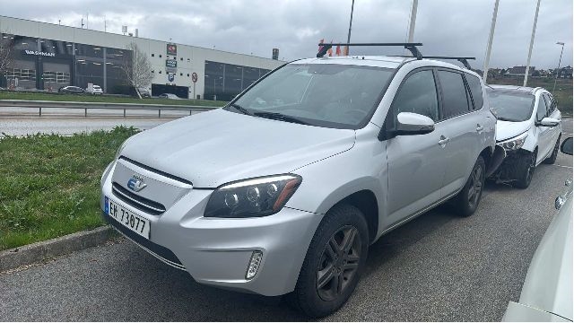 Toyota RAV4 2013-2015 (Type IV, Fase 1) , Motorkode: , Girkassekode: 