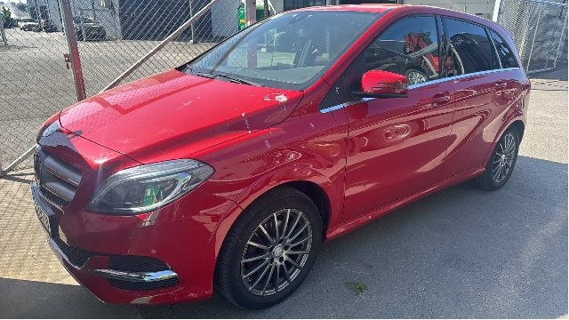 Mercedes B-Klasse 2011-2018 (W246) (W246), Motorkode: EM780.990, Girkassekode: 