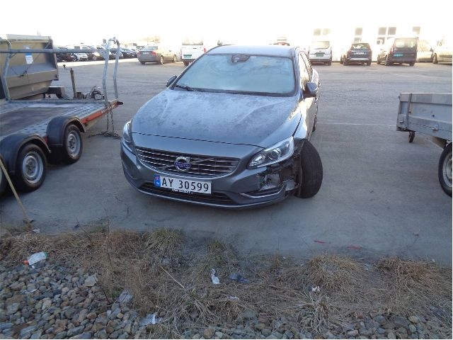 Volvo V60/V60 CC 2013-2018 (Type I, Fase 2) , Motorkode: D4204T8, Girkassekode: 