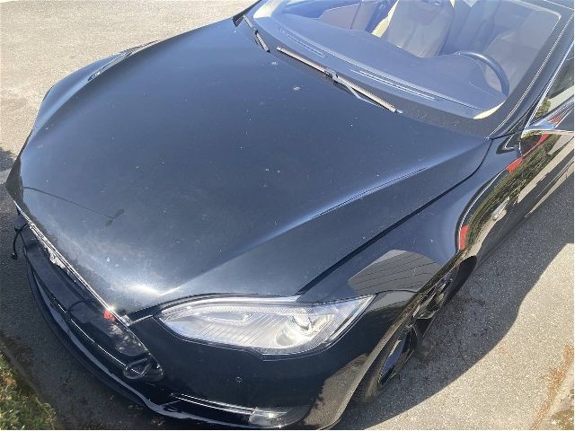 Tesla Model S 2013-2016 (Fase 1) , Motorkode: L1S, Girkassekode: 