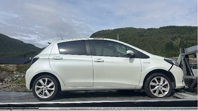 Toyota Yaris 2012-2014 (Type III, Fase 1) , Motorkode: 1NZ-FXE, Girkassekode: 