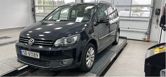 VW Touran 2010-2015 (Type I, Fase 3) , Motorkode: CAYC, Girkassekode: MFR