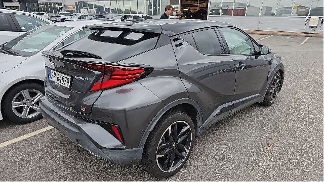 Toyota C-HR 2016-->> , Motorkode: 2ZR-FXE, Girkassekode: 