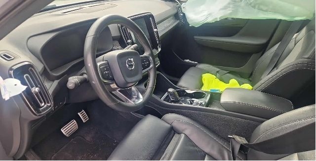 Volvo XC40 2018-2024 , Motorkode: B3154T5, Girkassekode: 