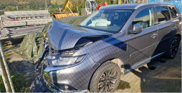 Mitsubishi Outlander 2015-->> (Type III, Fase 2) , Motorkode: 4B11, Girkassekode: 