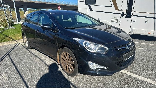 Hyundai i40 2012-2017 , Motorkode: D4FD, Girkassekode: 