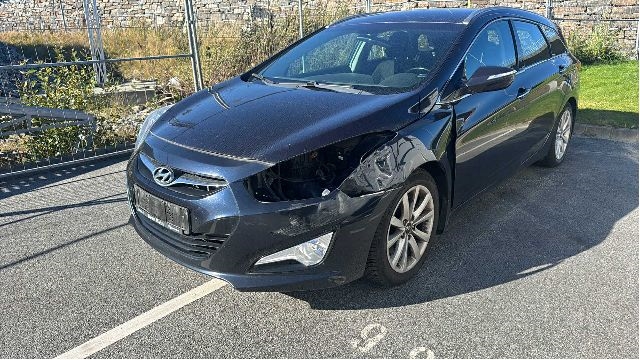 Hyundai i40 2012-2017 , Motorkode: D4FD, Girkassekode: 
