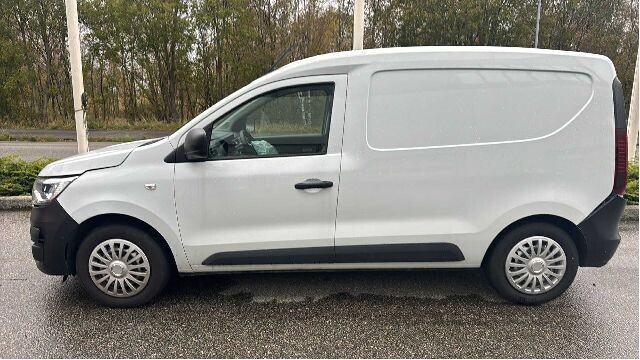 Renault Express 2021-->> , Motorkode: K9K-872, Girkassekode: 