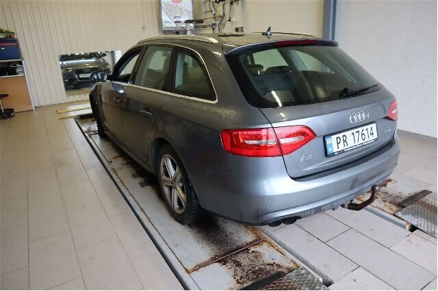 Audi A4 2007-2014 (Type IV) (B8) (B8), Motorkode: CDHA, Girkassekode: MVP
