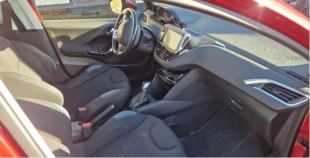 Peugeot 208 2012-2019 (Type I) , Motorkode: 9HP, Girkassekode: