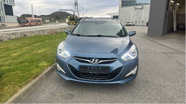 Hyundai i40 2012-2017 , Motorkode: D4FD, Girkassekode: 