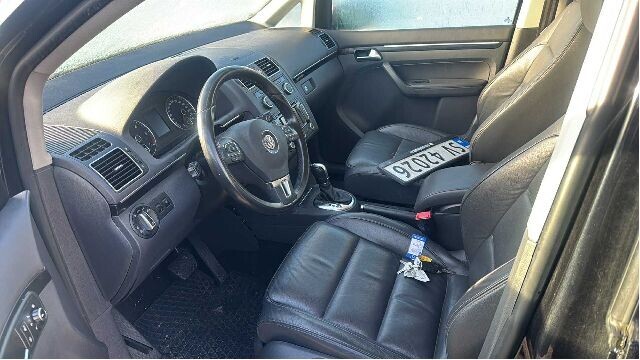 VW Touran 2010-2015 (Type I, Fase 3) , Motorkode: CFHC, Girkassekode: PPY