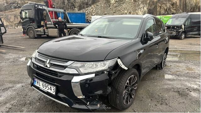 Mitsubishi Outlander 2015-->> (Type III, Fase 2) , Motorkode: 4B11, Girkassekode: 
