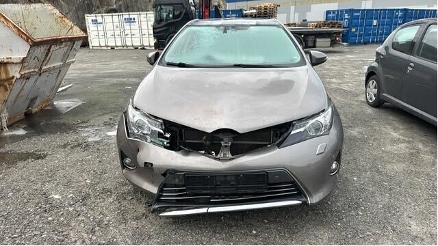 Toyota Auris 2013-2015 (Type II, Fase 1) , Motorkode: 2ZR-FXE, Girkassekode: 
