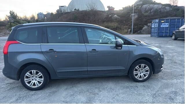 Peugeot 5008 2010-2017 (Type I) , Motorkode: 9HR, Girkassekode: 