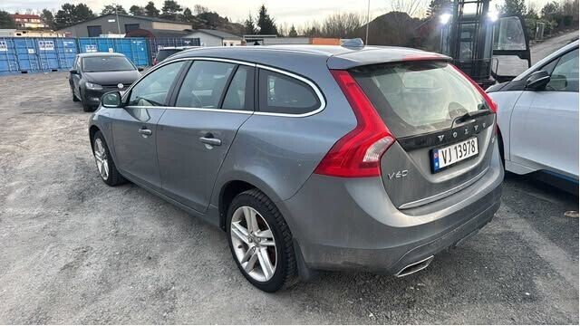 Volvo V60/V60 CC 2013-2018 (Type I, Fase 2) , Motorkode: D87PHEV, Girkassekode: