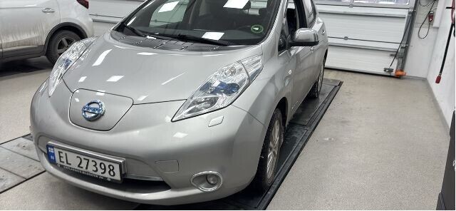Nissan Leaf 2011-2017 (Type I) , Motorkode: EM57, Girkassekode: 