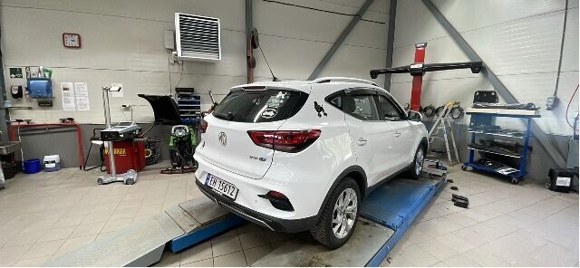 MG ZS EV 2022-->> (Type I, Fase 2) , Motorkode: TZ204XS1152, Girkassekode: 