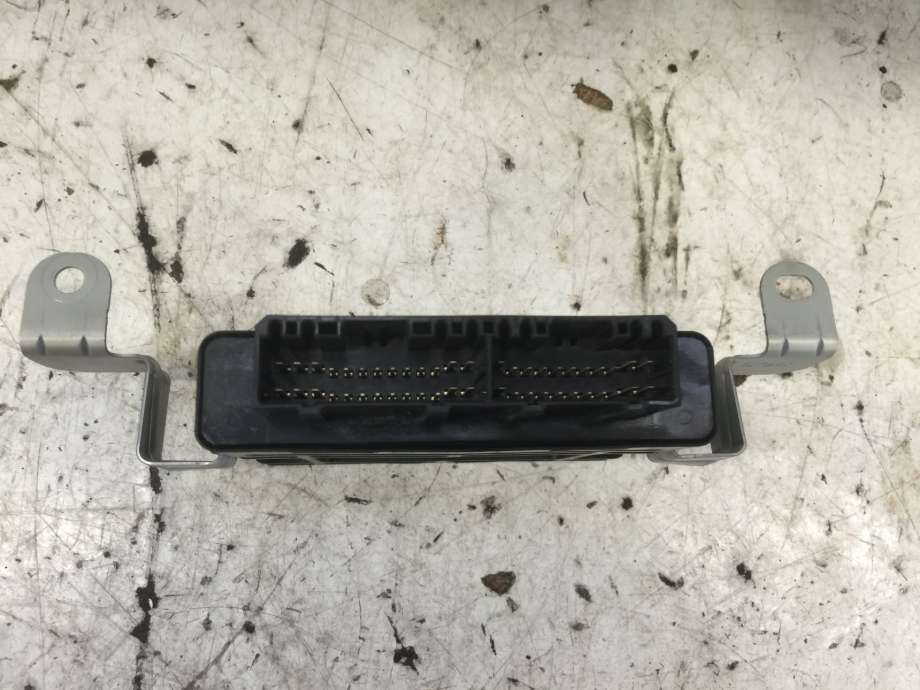 Styreenhet ABS til Mitsubishi Pajero 2000-2006 (Type III) (MITSUBISHI|MR400420|)