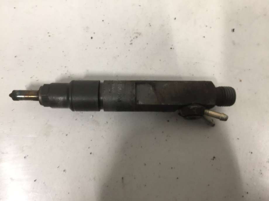 Dyse innsprøyting diesel til VW Transporter / Caravelle 1990-2003 (T4) (T4) (VOLKSWAGEN|074 130 201 C|)