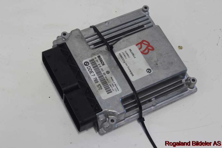 Styreenhet motor til BMW 3-Serie, 1998-2005 (E46) (E46) (BMW|7 789 572)