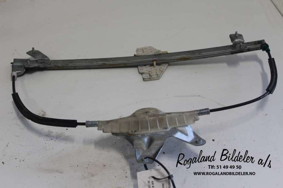 Ruteheis til Ford Transit Connect, 2003-2009 (Type I, Fase 1) (FORD|5182967)